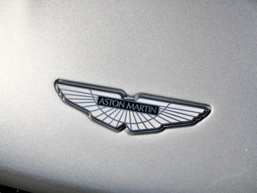 Aston Martin DBS (2018-24) DBS Coupe — photo 23
