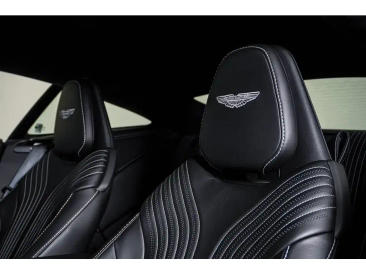 Aston Martin DB11 DB11 V8 Coupe — photo 5