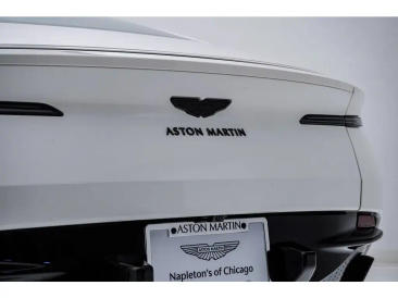 Aston Martin DB11 DB11 V8 Coupe — photo 12