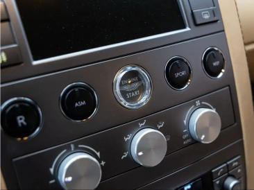 Aston Martin V12 Vanquish (1998-07) V12 Vanquish — photo 23