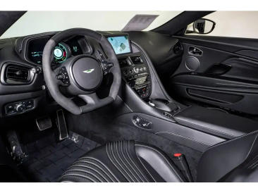 Aston Martin DB11 DB11 V8 Coupe — photo 24