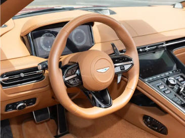 Aston Martin DB12 Volante 4.0 V8 B&W — photo 20