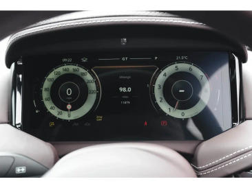 Aston Martin DB12 V8 Coupe — photo 6