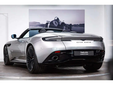 Aston Martin DB12 Volante 4.0 V8 B&W — photo 26