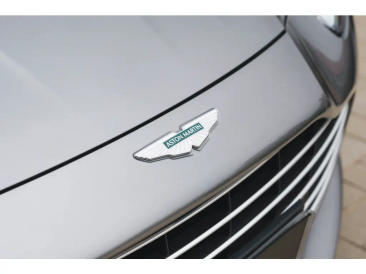 Aston Martin DB12 V8 Coupe — photo 11