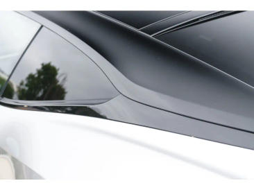 Aston Martin DB12 V8 Coupe — photo 14