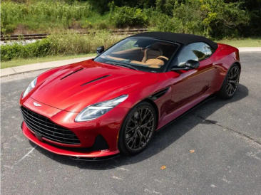 Aston Martin DB12 Volante 4.0 V8 B&W — photo 53