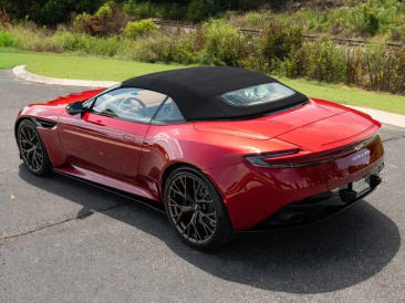 Aston Martin DB12 Volante 4.0 V8 B&W — photo 55