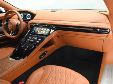 Aston Martin DB12 Volante 4.0 V8 B&W — photo 3