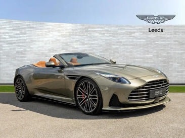 Aston Martin DB12 Volante 4.0 V8 B&W — photo 29