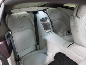 Aston Martin DB12 V8 Coupe — photo 20