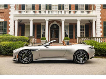 Aston Martin DB12 Volante 4.0 V8 B&W — photo 48