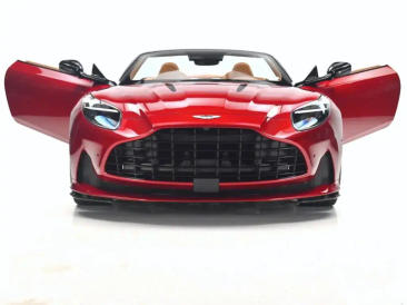 Aston Martin DB12 Volante 4.0 V8 B&W — photo 29