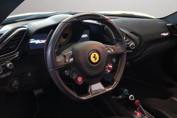 Ferrari 488 Pista Spider — photo 5