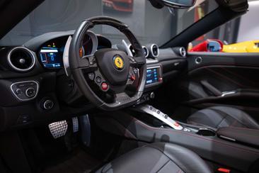 Ferrari California T — photo 5