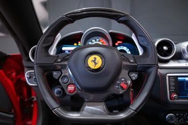 Ferrari California T — photo 7