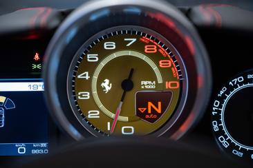 Ferrari California T — photo 13