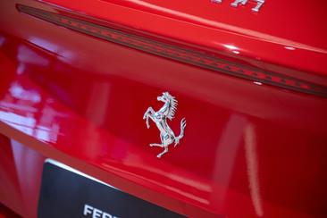 Ferrari California T — photo 30