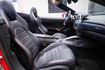 Ferrari California T — photo 32