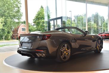 Ferrari Portofino — photo 3