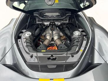 Ferrari 296 GTB — photo 8