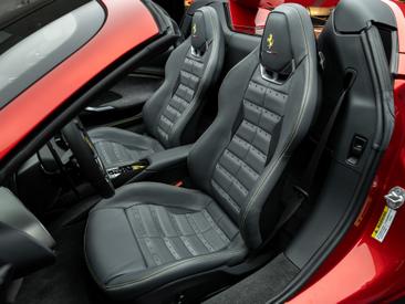 Ferrari 296 GTS — photo 6