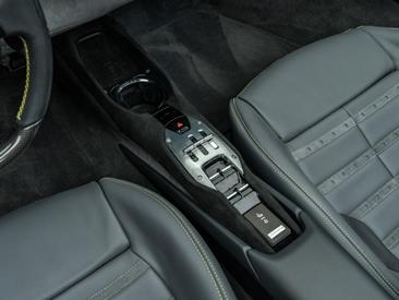 Ferrari 296 GTS — photo 14