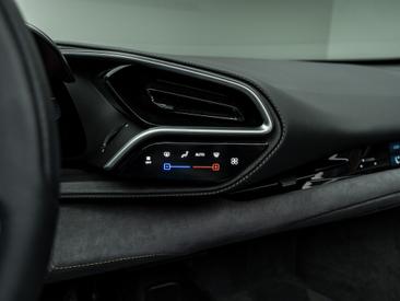 Ferrari 296 GTS — photo 19
