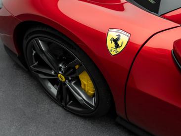 Ferrari 296 GTS — photo 25