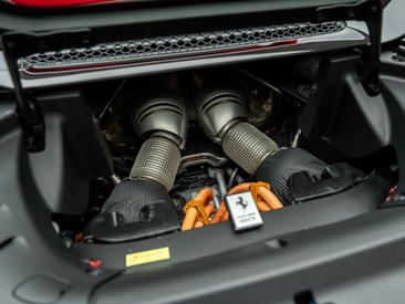 Ferrari 296 GTS — photo 35