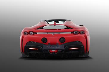 Ferrari SF90 Spider — photo 4