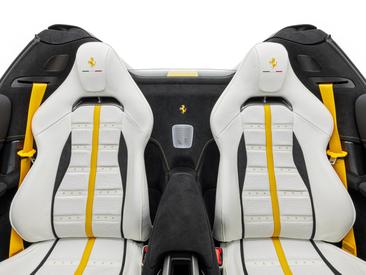 Ferrari 12Cilindri Spider — photo 6
