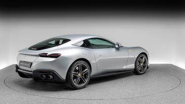 Ferrari Roma — photo 3