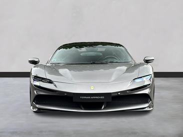 Ferrari SF90 Stradale — photo 2