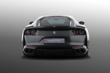 Ferrari 812 Superfast — photo 4