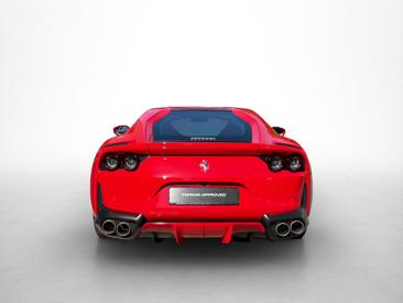 Ferrari 812 Superfast — photo 4