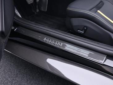 Ferrari Roma Spider — photo 16