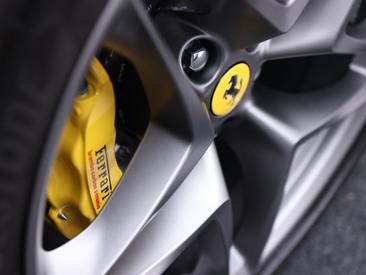 Ferrari Roma Spider — photo 27