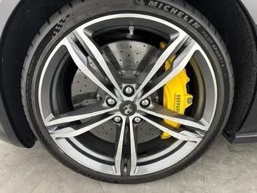 Ferrari GTC4Lusso — photo 15