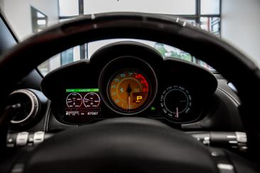 Ferrari California — photo 10