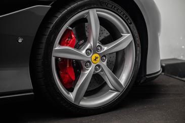 Ferrari Portofino — photo 13