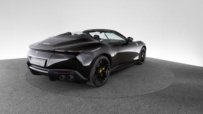 Ferrari Roma Spider