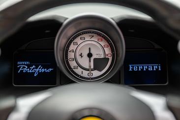 Ferrari Portofino — photo 21