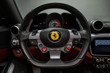 Ferrari Portofino — photo 22
