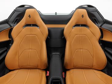 Ferrari SF90 Spider — photo 6