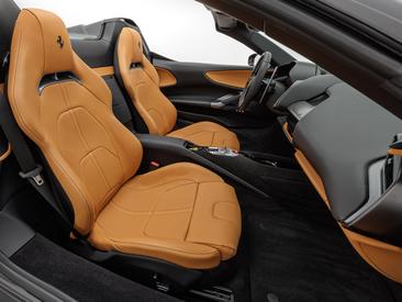 Ferrari SF90 Spider — photo 9