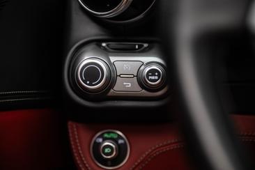 Ferrari Portofino — photo 36