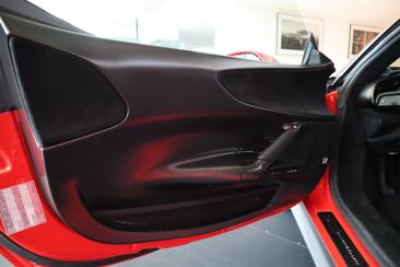 Ferrari SF90 Stradale — photo 11