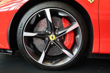 Ferrari SF90 Stradale — photo 19