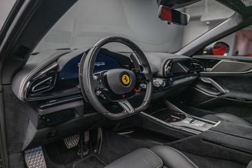 Ferrari Purosangue — photo 5